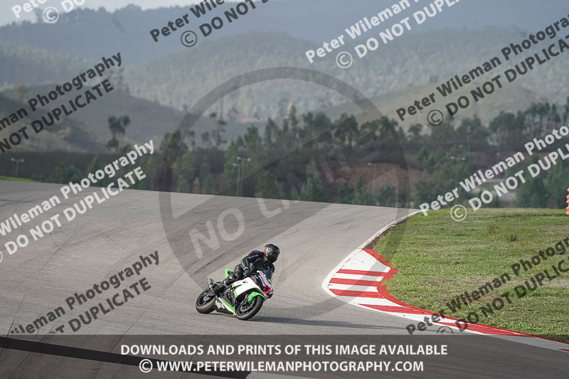 motorbikes;no limits;peter wileman photography;portimao;portugal;trackday digital images